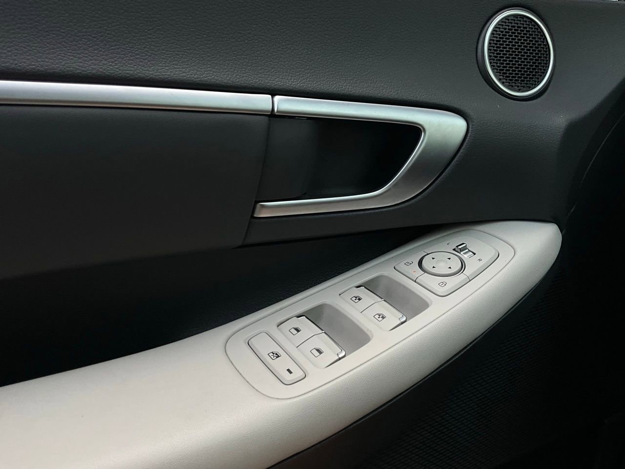 Used 2025 Hyundai Sonata SEL image 21