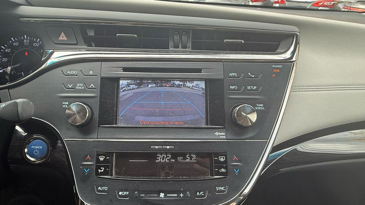 Used 2013 Toyota Avalon XLE Touring image 23