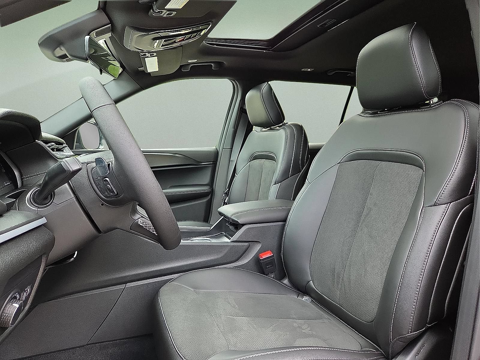 New 2025 Jeep Grand Cherokee L Altitude AWD/4WD image 15