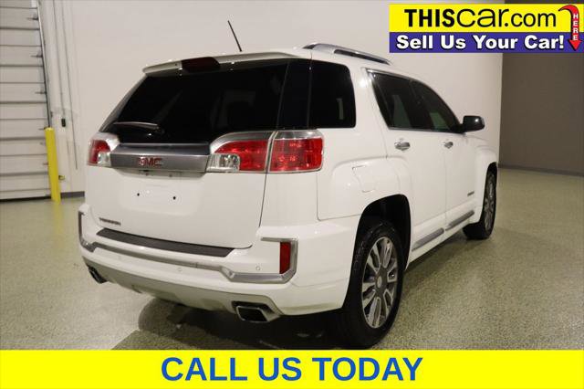 Used 2017 GMC Terrain Denali w/ Cargo Package FWD image 8