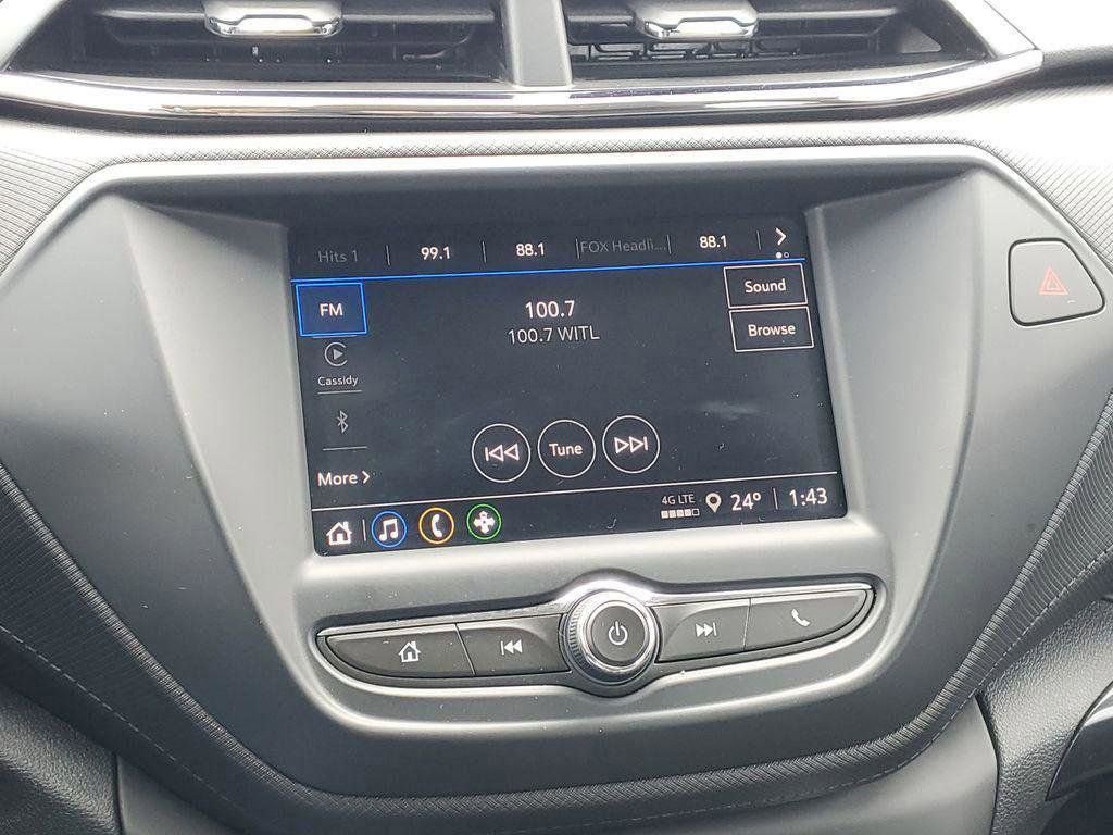 Used 2023 Chevrolet TrailBlazer LS image 14