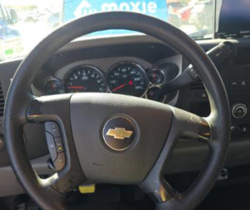 Used 2013 Chevrolet Silverado 2500 W/T image 11