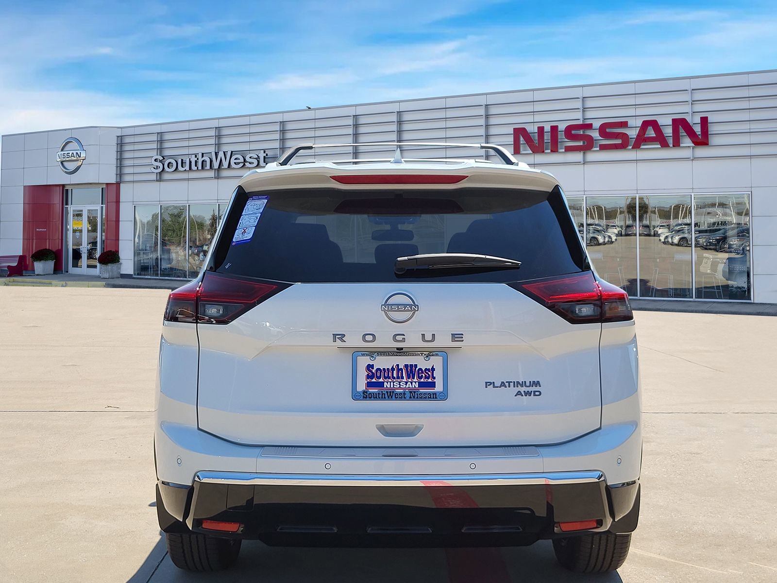 New 2026 Nissan Rogue Platinum image 6