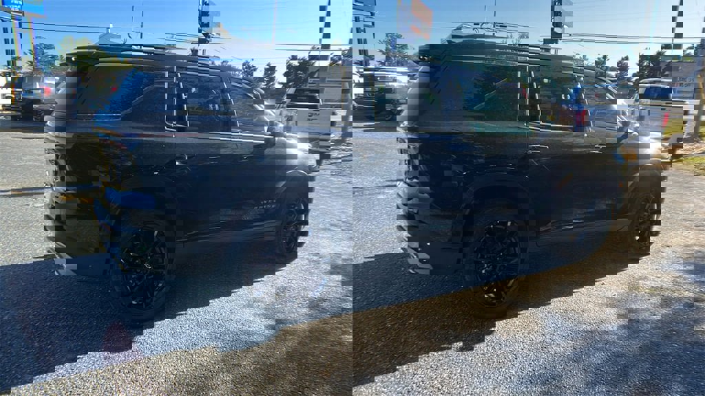 New 2026 Chevrolet Traverse LT image 5