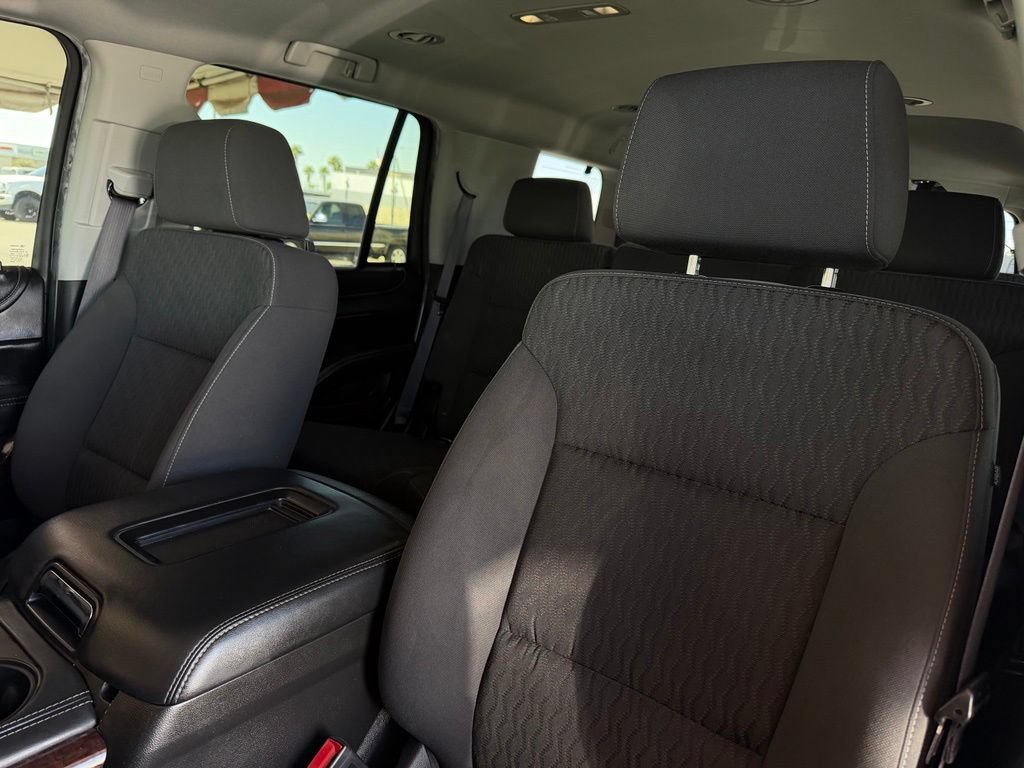 Used 2017 GMC Yukon SLE w/ Convenience Package RWD image 16