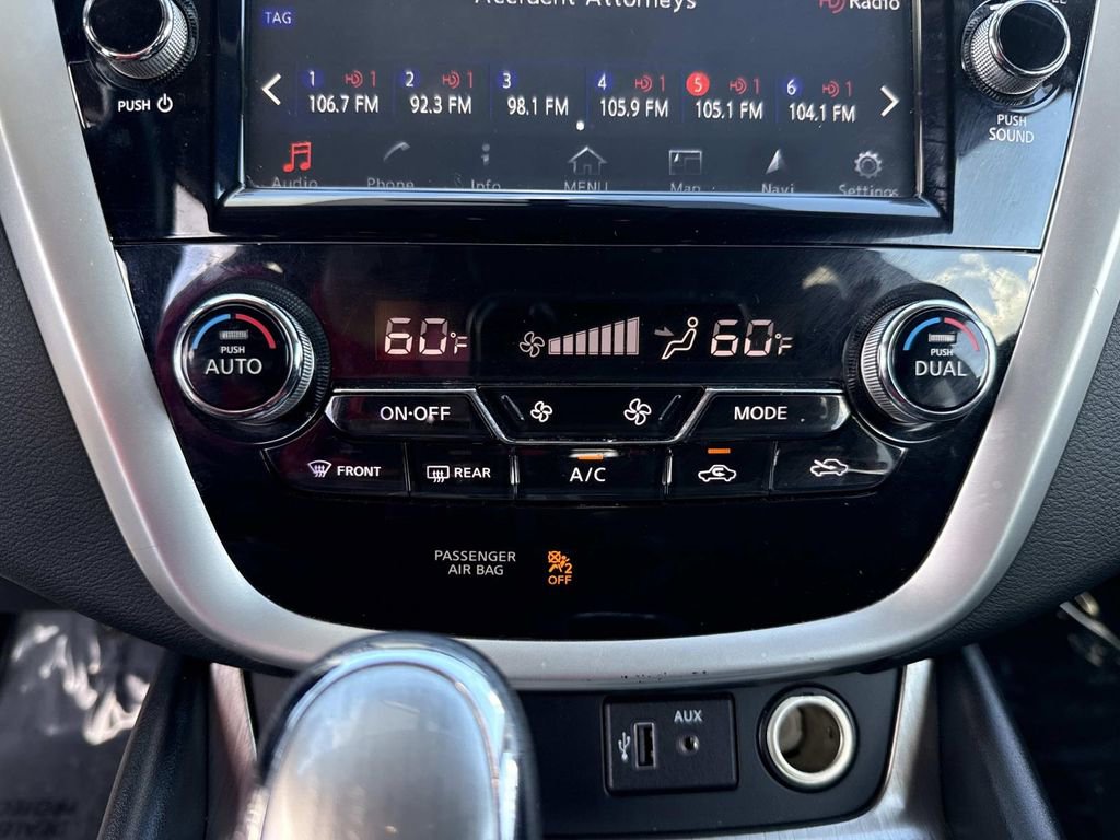 Used 2018 Nissan Murano SV image 29