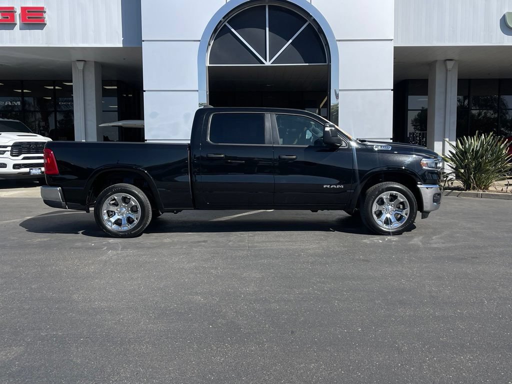 Used 2025 RAM 1500 Big Horn AWD/4WD image 5