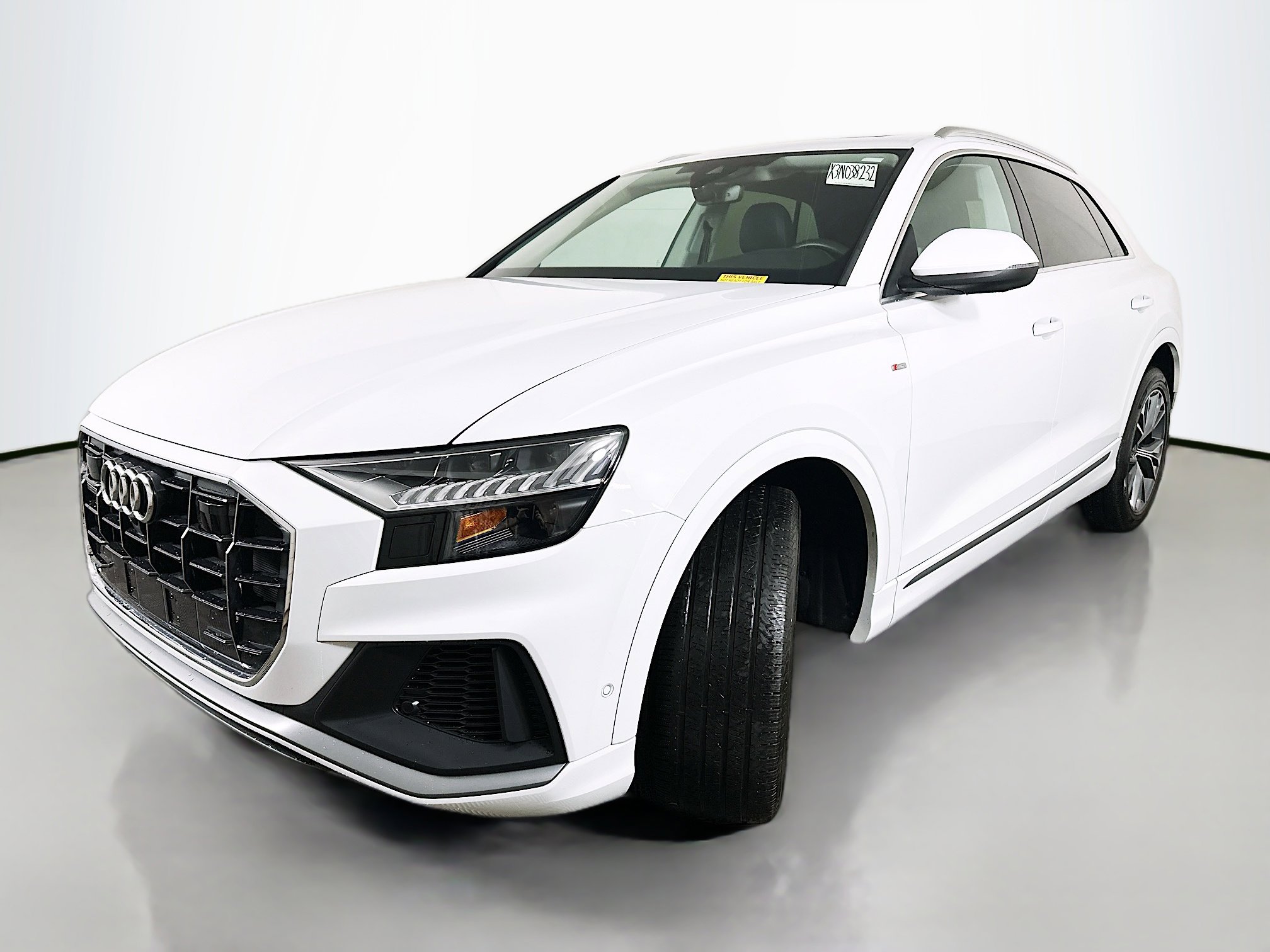 Certified 2023 Audi Q8 Premium Plus w/ Premium Plus Package image 3