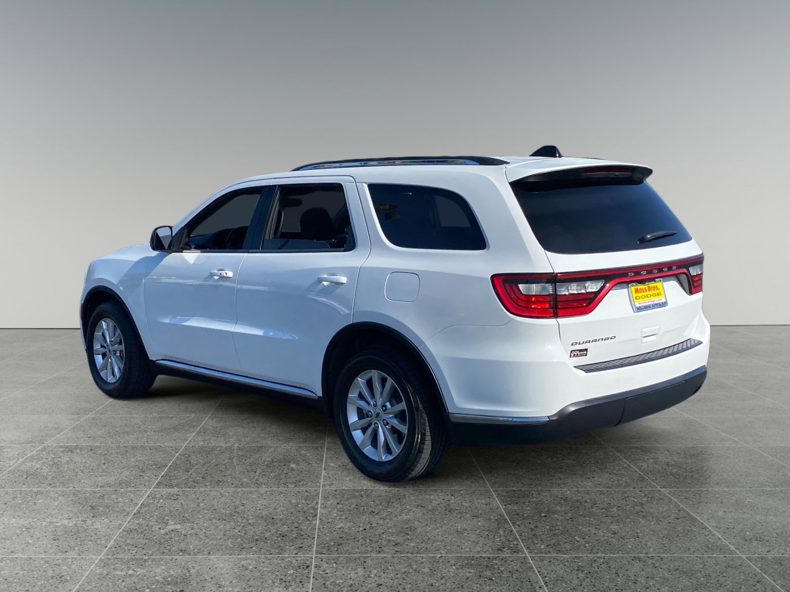 Used 2023 Dodge Durango SXT RWD image 3