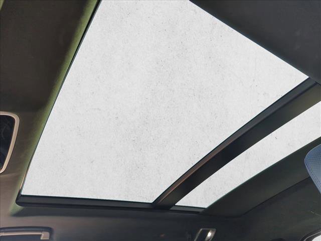 Used 2014 Land Rover Range Rover Sport HSE image 10