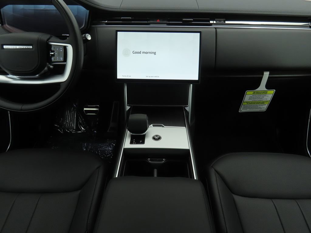 New 2025 Land Rover Range Rover Long Wheelbase SE image 13