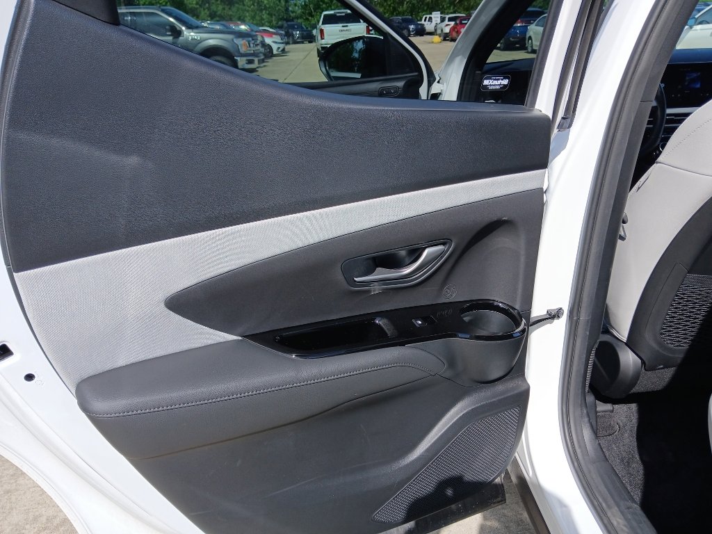 Used 2025 Hyundai Santa Cruz Limited AWD/4WD image 21