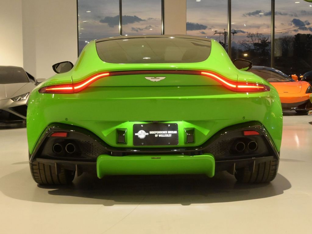 Used 2019 Aston Martin V8 Vantage Coupe RWD image 6