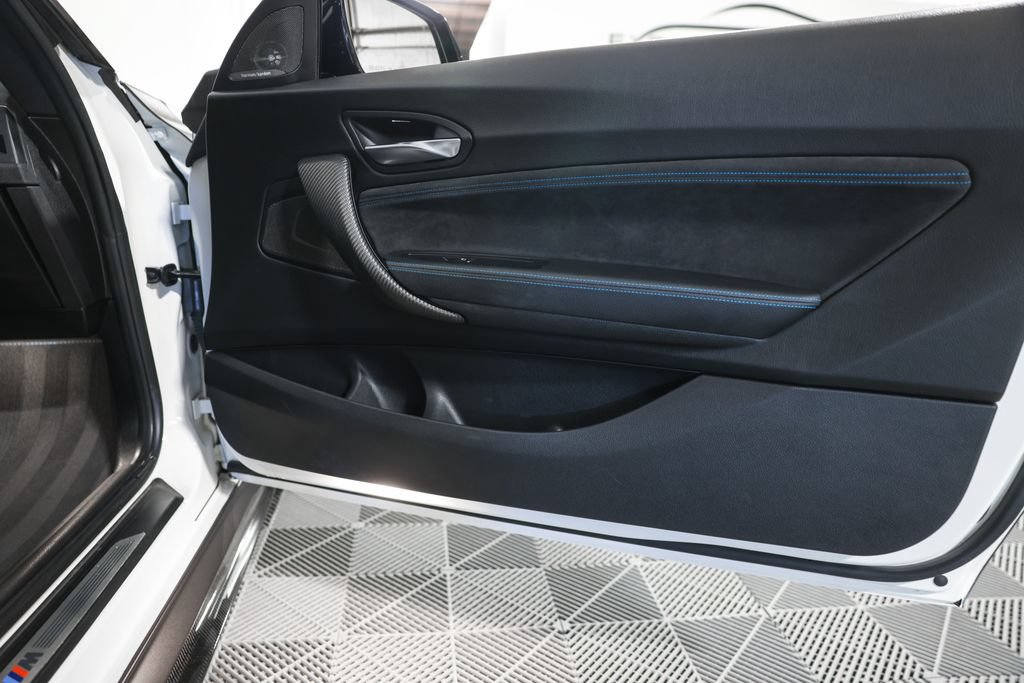 Used 2018 BMW M2 RWD image 26
