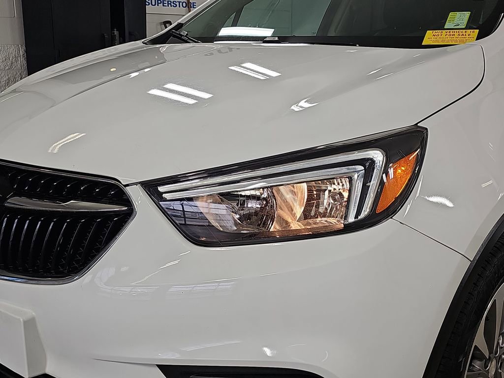 Used 2020 Buick Encore Preferred w/ Safety Package image 36