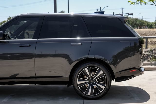 New 2026 Land Rover Range Rover SE AWD/4WD image 16