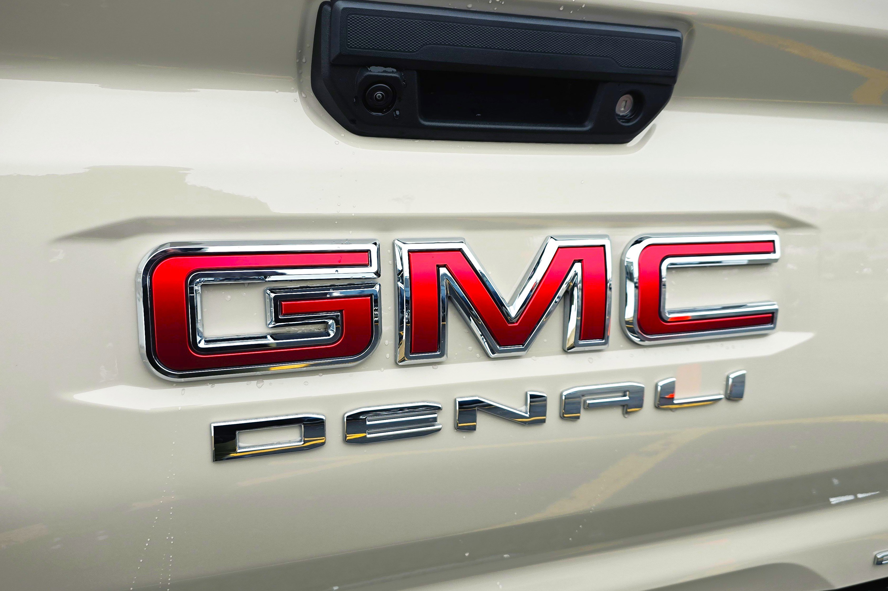 New 2026 GMC Canyon Denali image 29