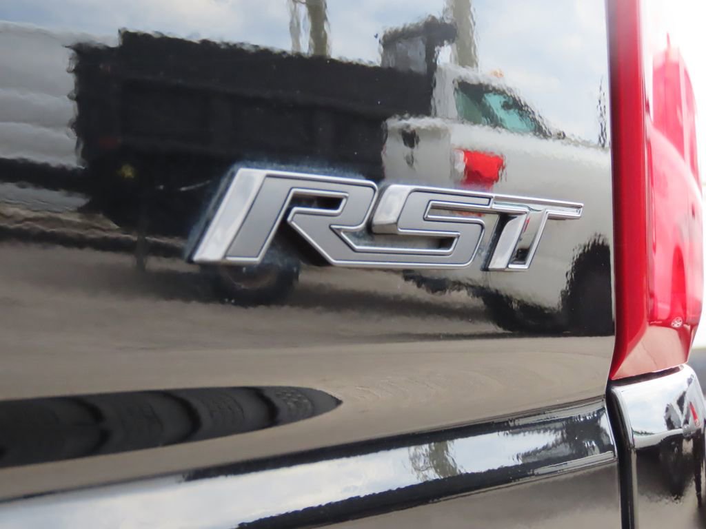 Used 2023 Chevrolet Silverado 1500 RST w/ Convenience Package II image 18