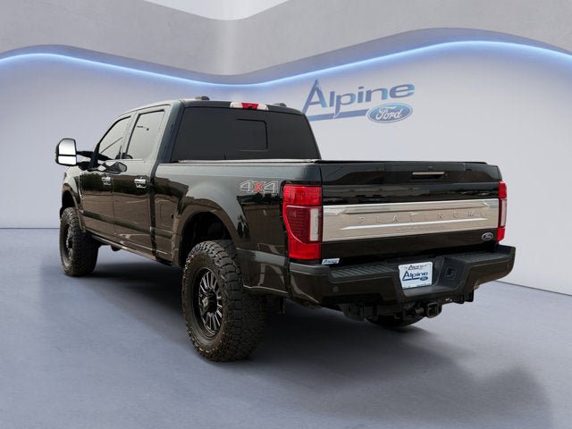 Certified 2022 Ford F350 Platinum AWD/4WD image 3