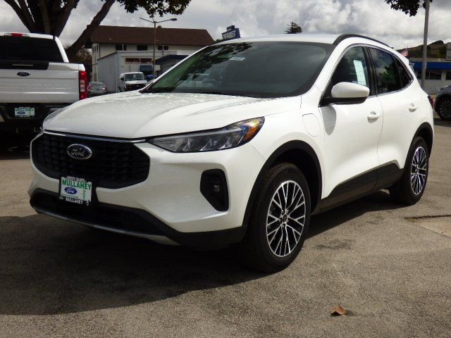 New 2025 Ford Escape SE image 30