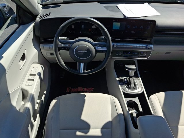 Used 2025 Hyundai Kona SEL AWD/4WD image 12