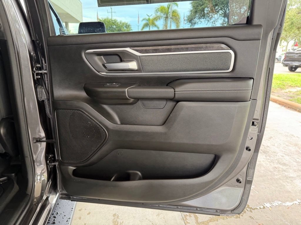 Used 2022 RAM 1500 Big Horn RWD image 33