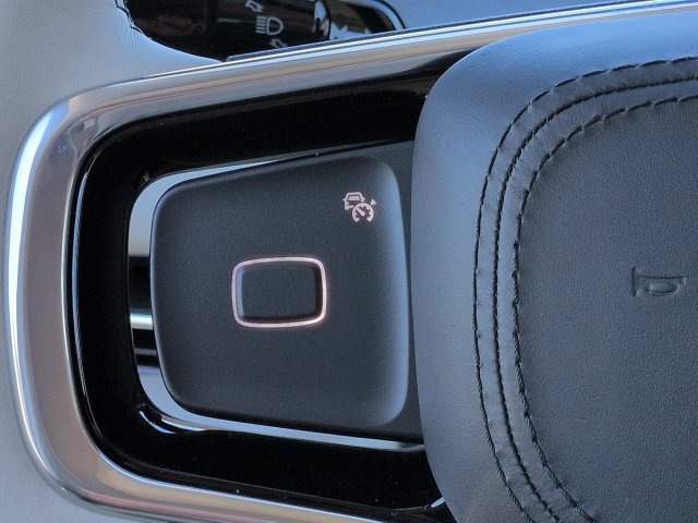 Certified 2026 Lincoln Navigator Reserve AWD/4WD image 24