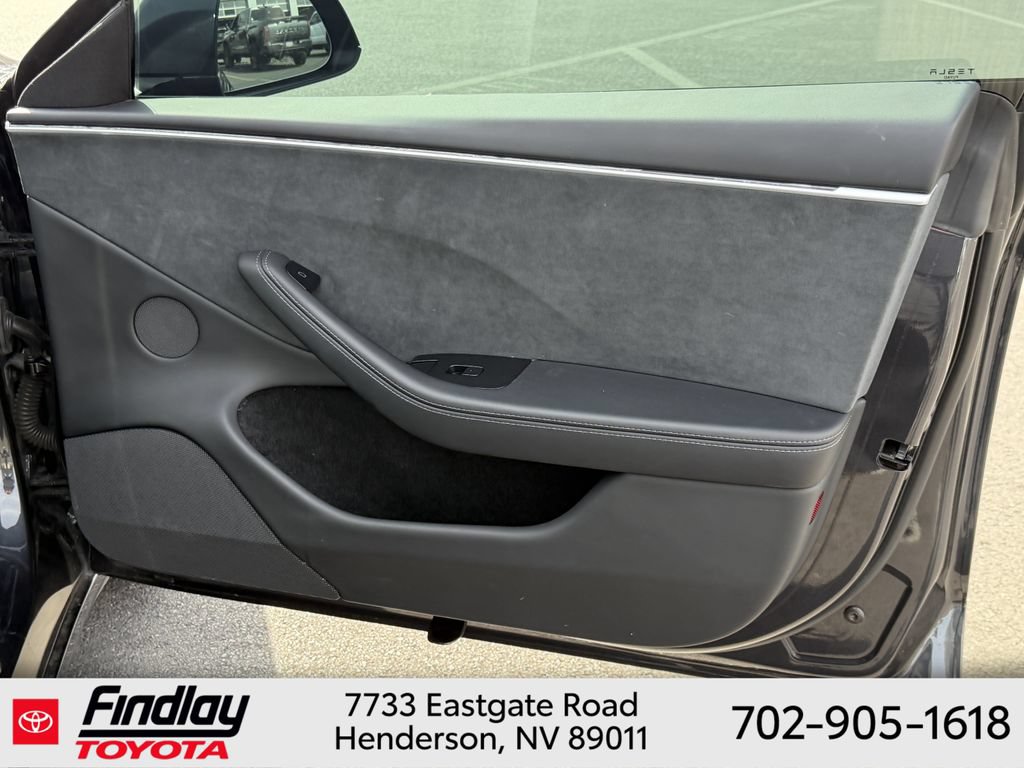 Used 2024 Tesla Model 3 Performance AWD/4WD image 16
