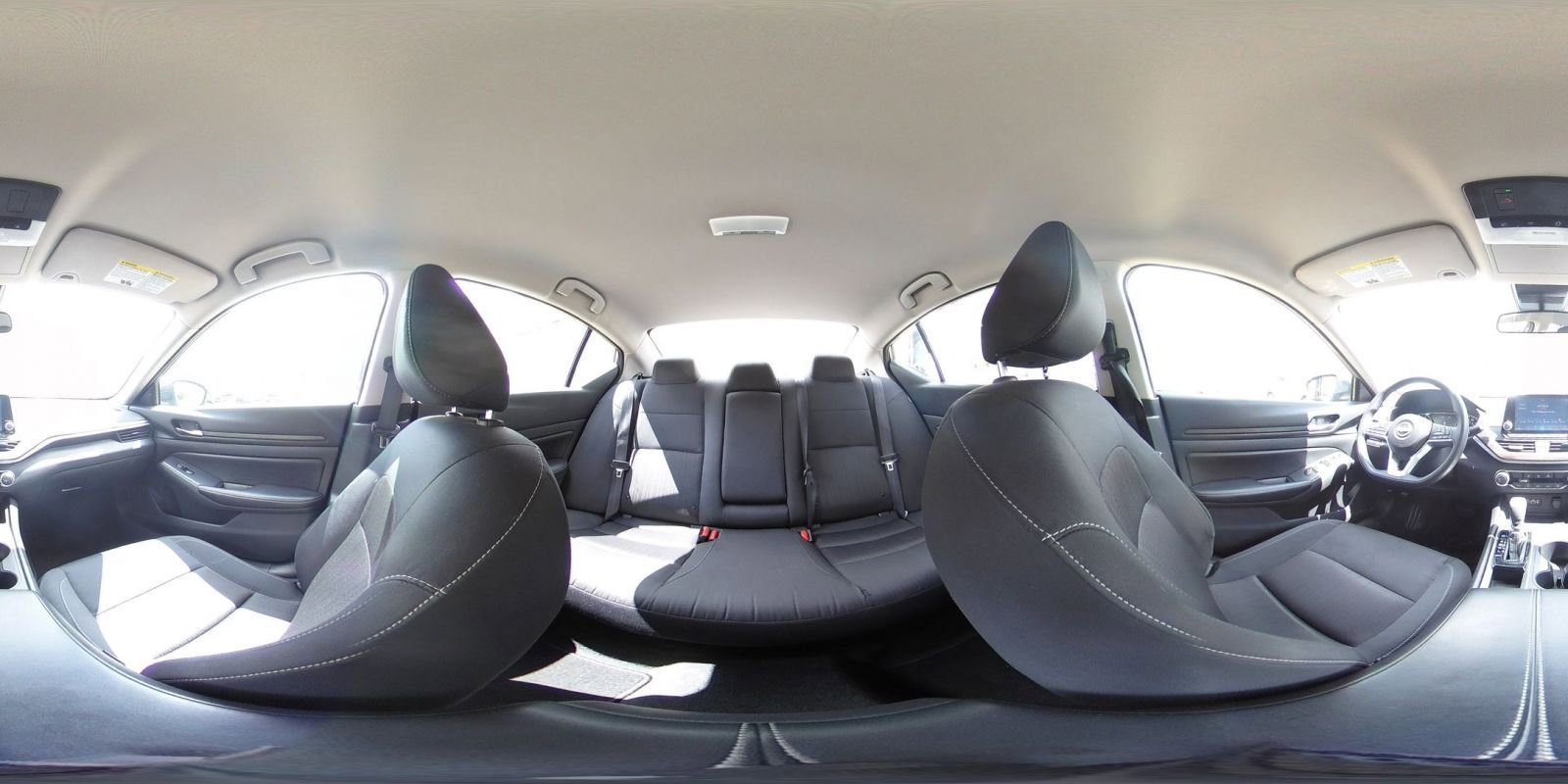 Used 2025 Nissan Altima 2.5 SV FWD image 43