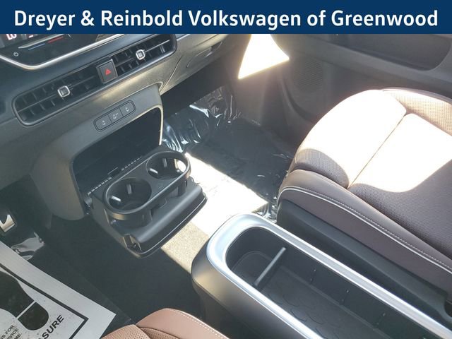 New 2025 Volkswagen ID. Buzz Pro S Plus image 35