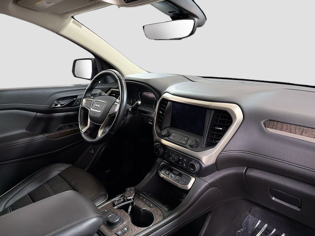 Used 2023 GMC Acadia Denali w/ Black Diamond Edition AWD/4WD image 33