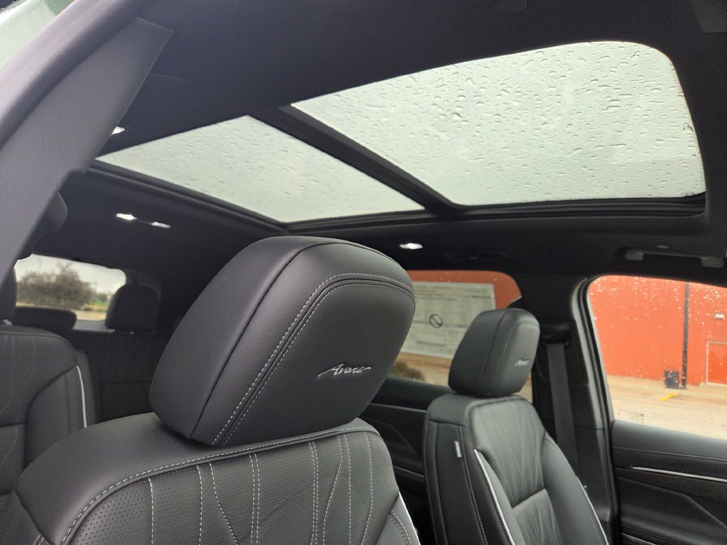 New 2027 Buick Enclave Avenir AWD/4WD image 31
