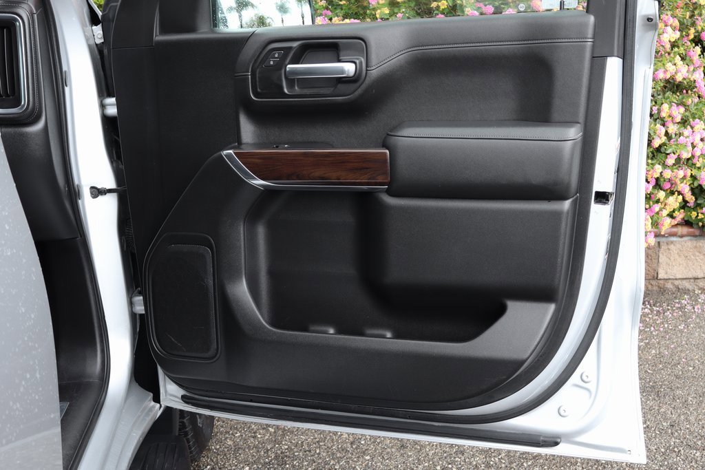 Used 2020 GMC Sierra 1500 SLT image 43