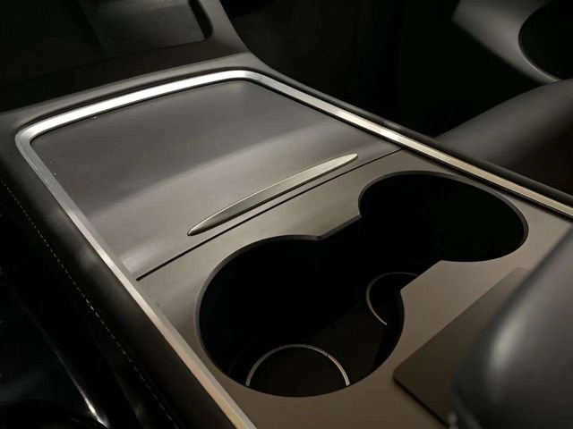 Used 2023 Tesla Model Y Performance image 50