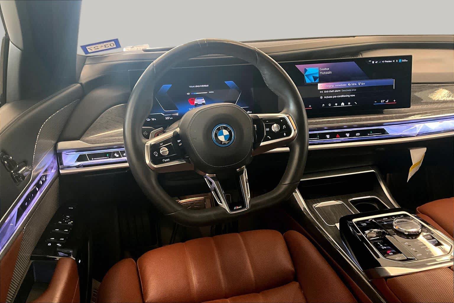 Used 2025 BMW i7 xDrive60 AWD/4WD image 16