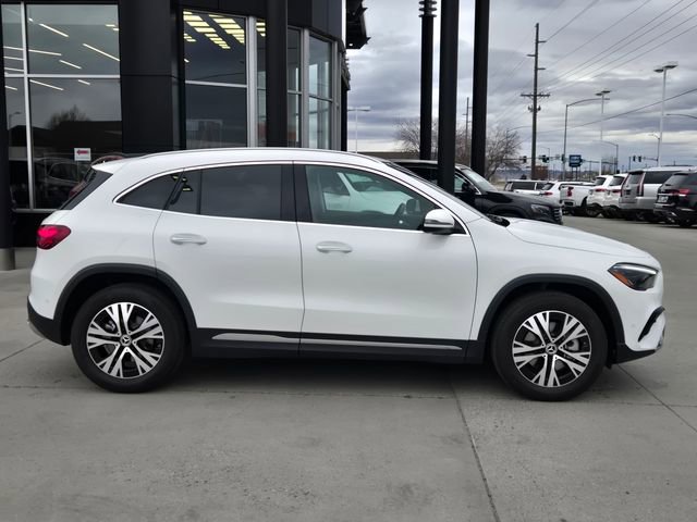 Certified 2025 Mercedes-Benz GLA 250 4MATIC image 44