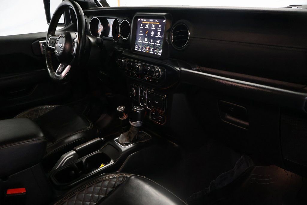 Used 2021 Jeep Wrangler Unlimited Sahara image 11