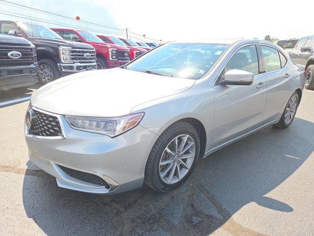 Used 2018 Acura TLX FWD image 2