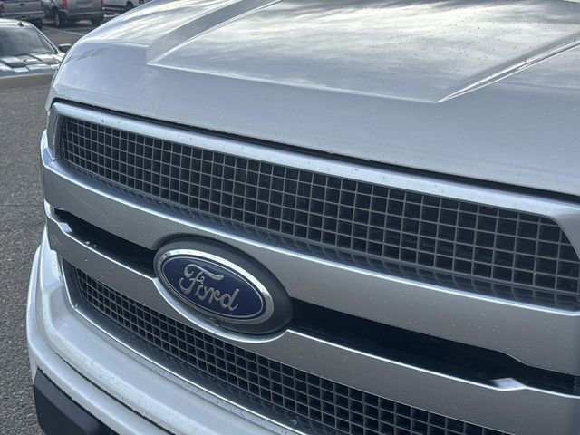 Used 2018 Ford F150 Platinum w/ Equipment Group 701A Luxury image 28