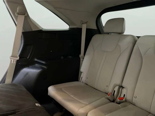 Used 2025 Kia Sorento S AWD/4WD image 70