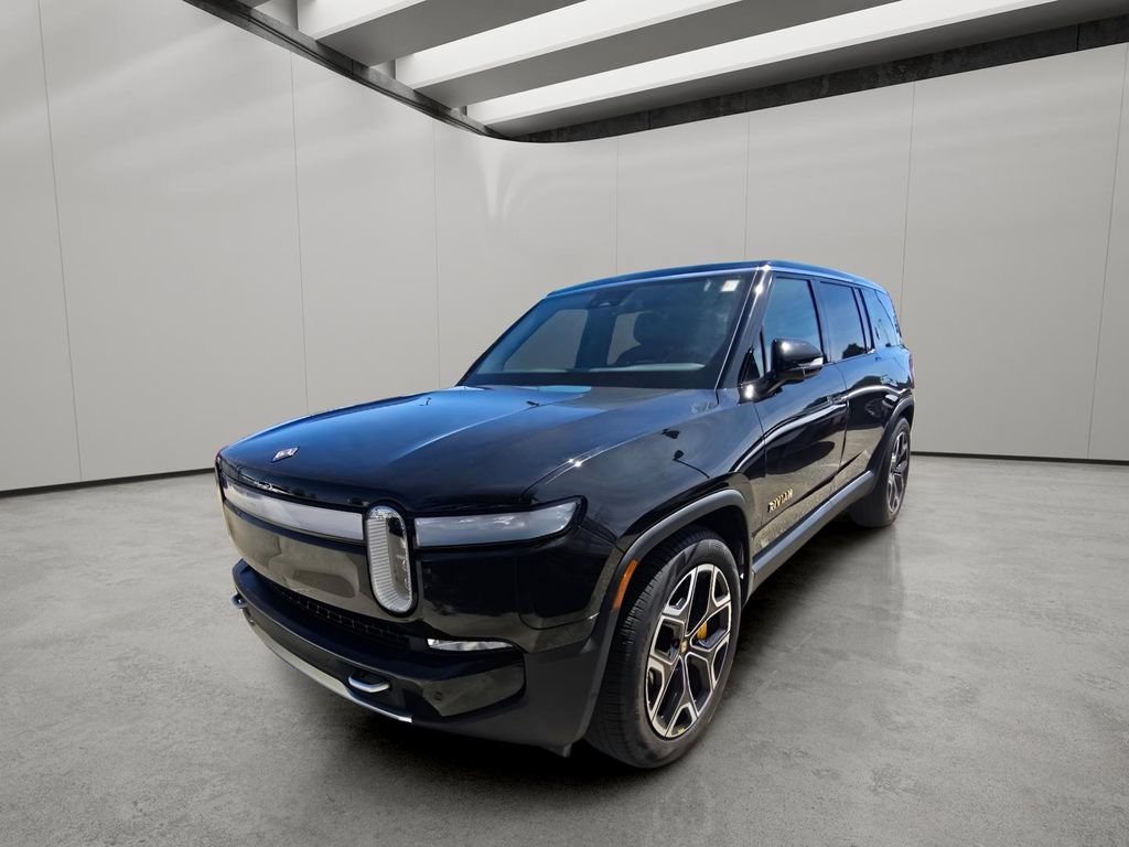 Used 2024 Rivian R1S Adventure AWD/4WD image 2
