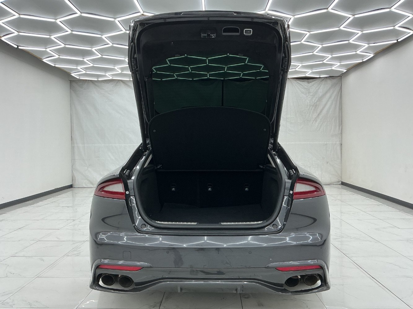 Used 2019 Kia Stinger Premium AWD/4WD image 43