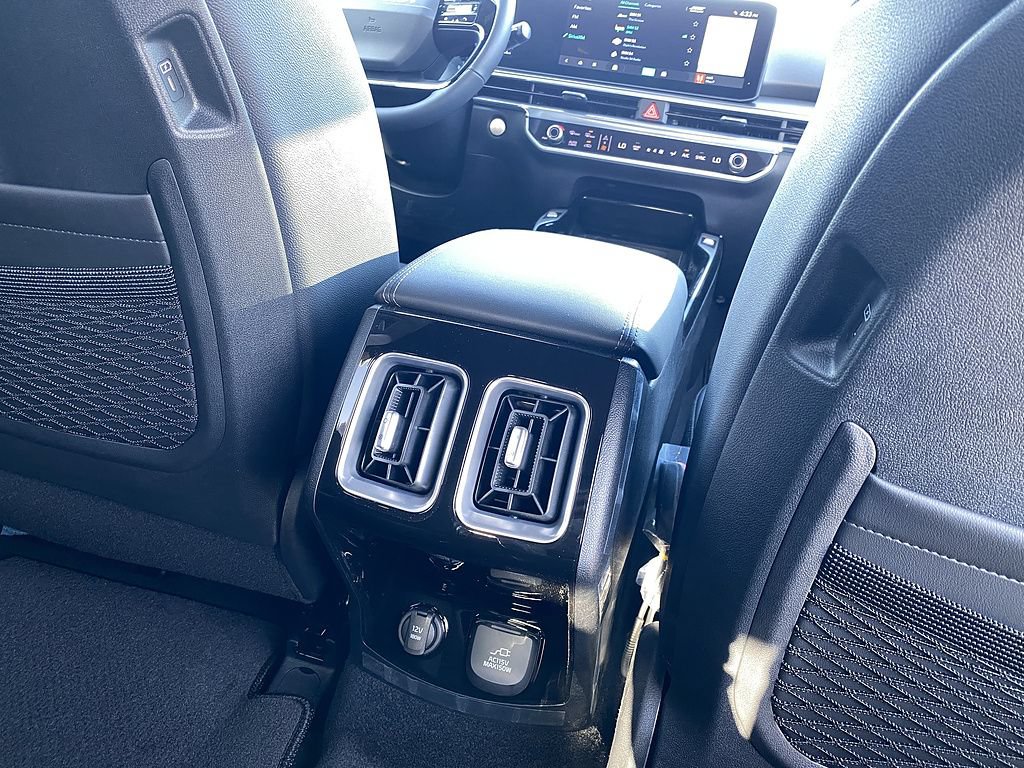 New 2026 Kia Sorento SX Prestige AWD/4WD image 21