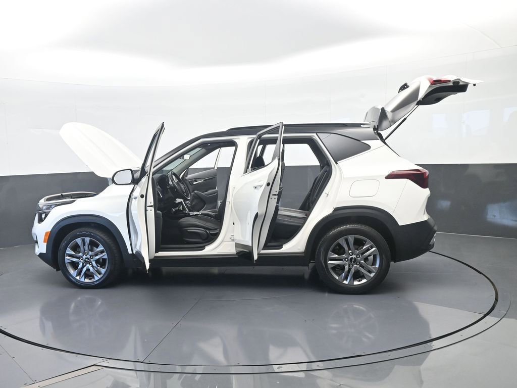 Used 2023 Kia Seltos S FWD image 67