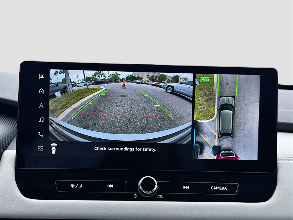 New 2025 Mitsubishi Outlander SE image 14