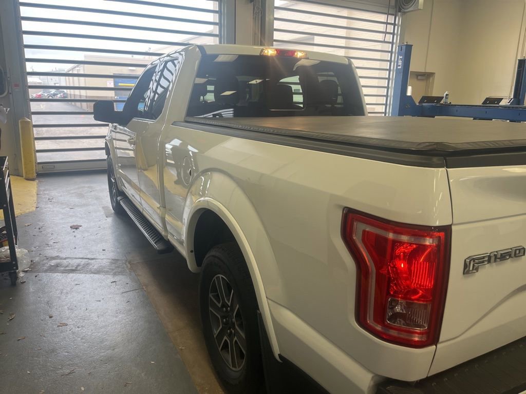Used 2015 Ford F150 XLT w/ Equipment Group 302A Luxury image 3