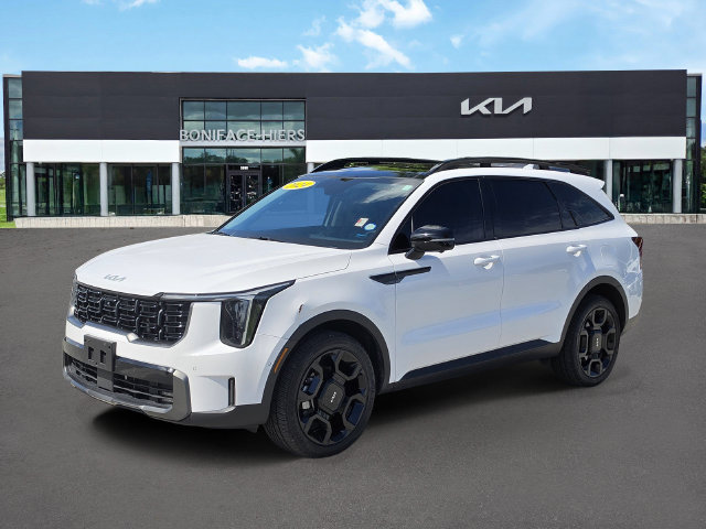 Certified 2024 Kia Sorento SX AWD/4WD image 2