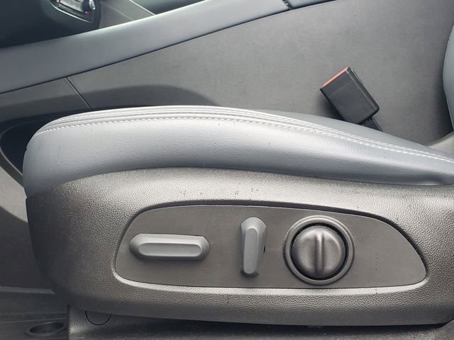 Used 2023 Buick Enclave Essence w/ Experience Buick Package image 14