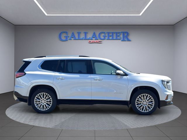 Used 2024 GMC Acadia Denali image 3