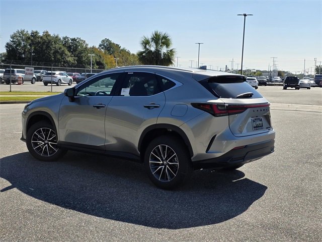 New 2026 Lexus NX 350 AWD image 4